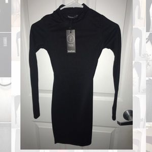 Black long sleeve dress